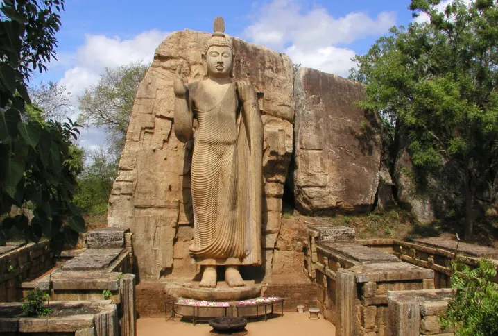 Explore the Ancient City of Anuradhapura